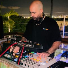 Moshe Amir