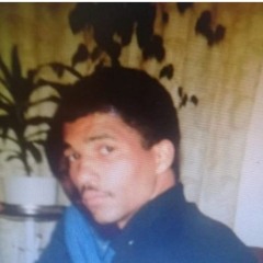 Bavarian Billionaire Beats ❤️‍🔥🪞🥤only 1 works.