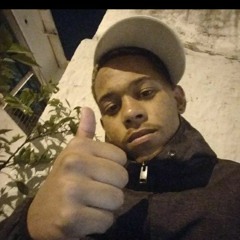 A mae dela pensa que ela e virgem