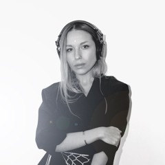 BHAKTI - Flor Pavone