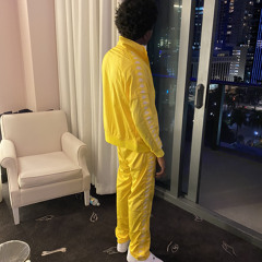 NIKORACKZ