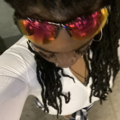 WeirdBitchW/aHoodPlaylist