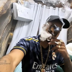 ⛹🏾‍♂️