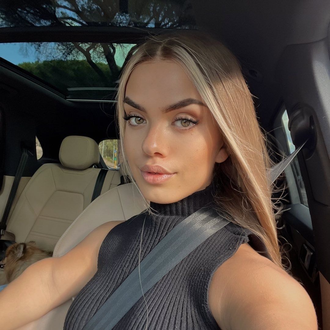 Stream Valentina Midget: TikTok Star Inspiring Millions by Valentina Midget  | Listen online for free on SoundCloud