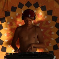 DJfeathers