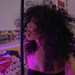 👤