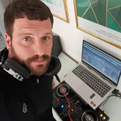 KicksnKhaos (Ste Rothery)