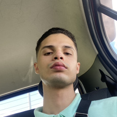 Vinícius Souza