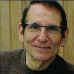 Hollywood Squares Prize Announce (Joan Rivers Center Square)