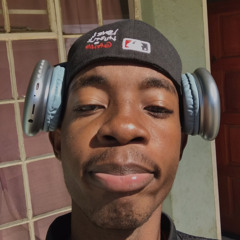 ♱ᴸ³³ᴿᴼʸ♱