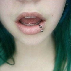 caraphernelia x hoodtrap remix