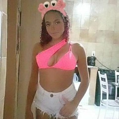 Adrielly Guimarães