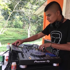 @Moralesdj🍓⚡
