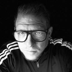 ALEX ECHAZÚ