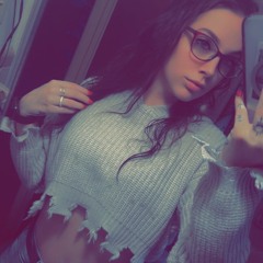 CourttKnee