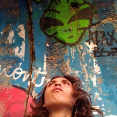 Macaco cósmico azul