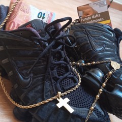 YUNGG KANI AKA NIKE SHOXXX