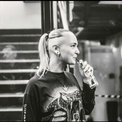 cher.