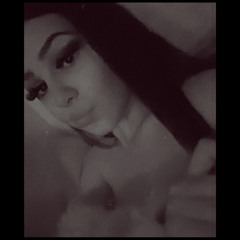 tbatche xo