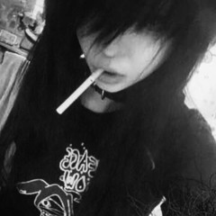 глупа девојка :[