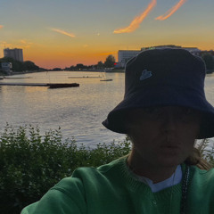 Nona De Ridder