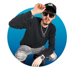 JAKE SNYDER