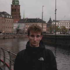 TT
