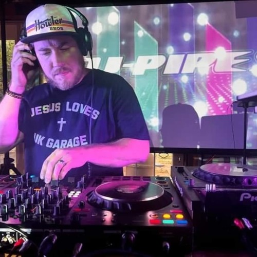 DJ-Pipes artist photo
