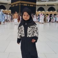 حبيبة امها