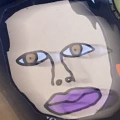 ℱ