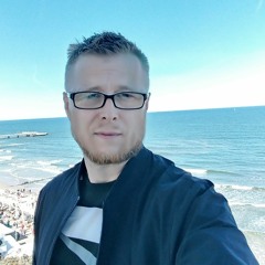 Maciek Kowalski