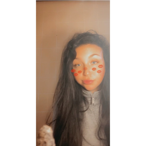 Larissa Shania’s avatar
