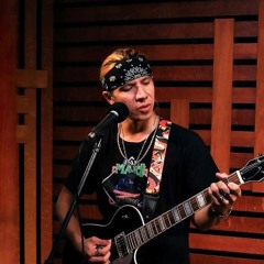 Mr Rivera 33