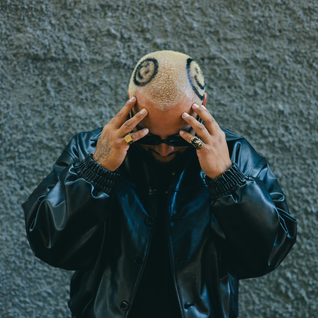 Stream SMILEZ music | Listen to songs, albums, playlists for free