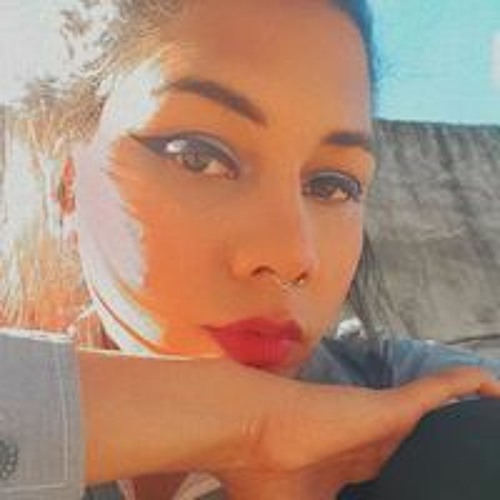Ana Medina’s avatar