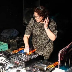 Anita - Techno.FM