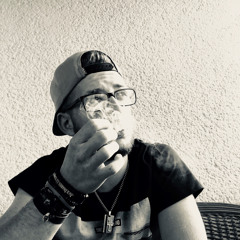Niklas Staufenbiel S Stream