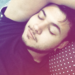 Matheus H. Neves