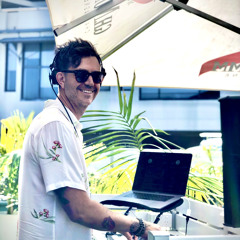DJ JAAN ROBERTSON