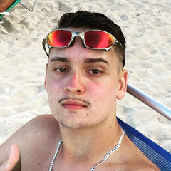 MC DUH LESTE