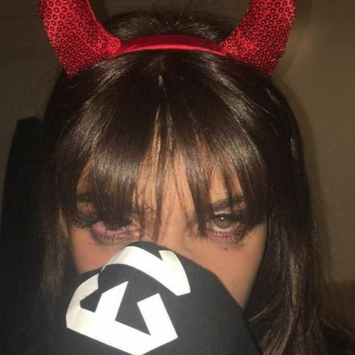 drug slut’s avatar