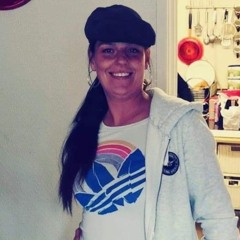 Kelly_B