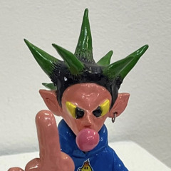 T!