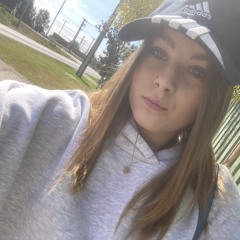 Kurucz Eszti