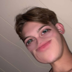 Shnoogen (;-;)