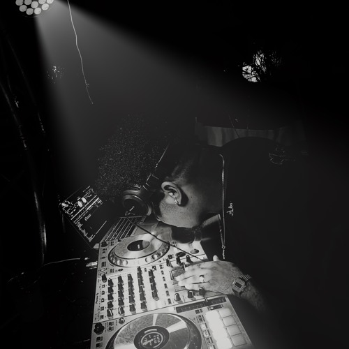 DJ STEPHANO — artist photo