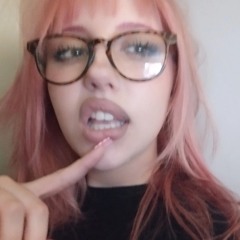 Suesonasty
