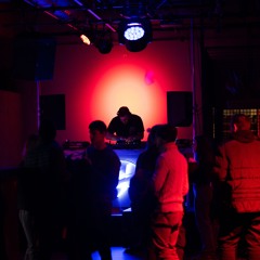 white_demo