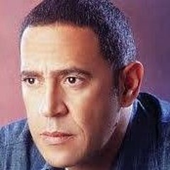محمد منير - في عنيكي غربة ( لايف )
