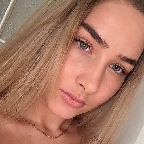 Angelina Balyuk’s avatar
